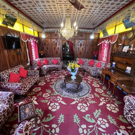 ホテル Aristotle Group Of Houseboats & Transportation Srīnagar エクステリア 写真